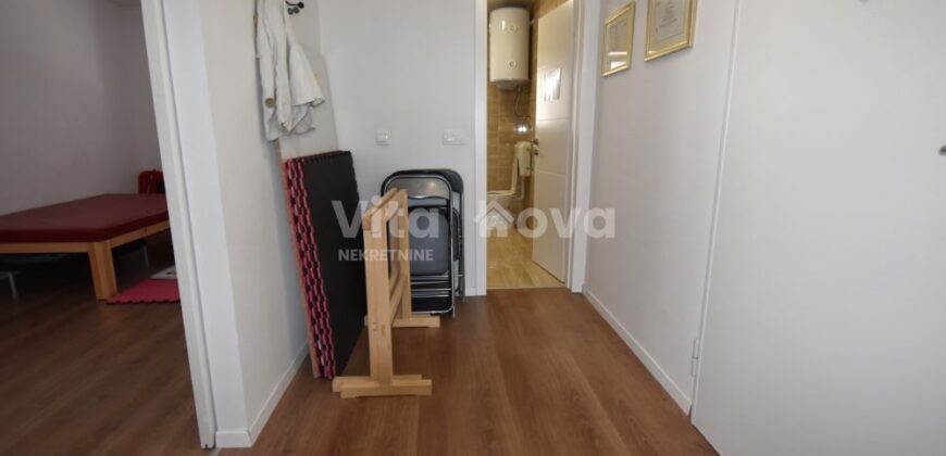 SINJORETOVO, 1. KAT, ZA TIHU DJELATNOST, NOVOGRADNJA!