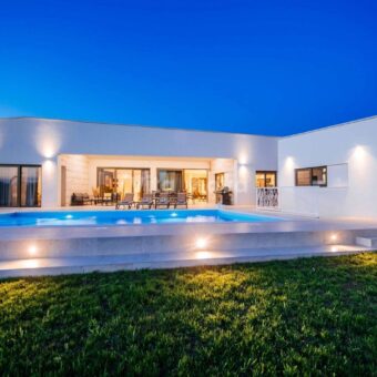 SMOKOVIĆ, LUKSUZNA KUĆA ZA ODMOR