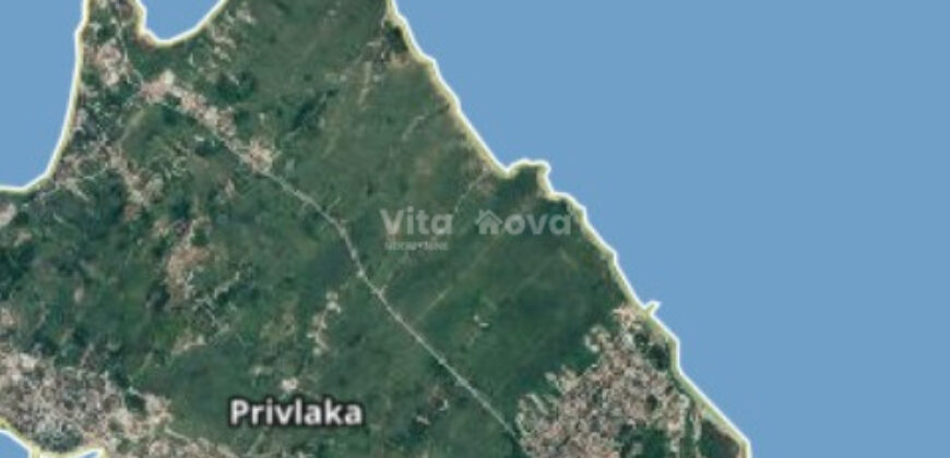 PRIVLAKA, VIŠE POLJOPRIVREDIH ZEMLJIŠTA