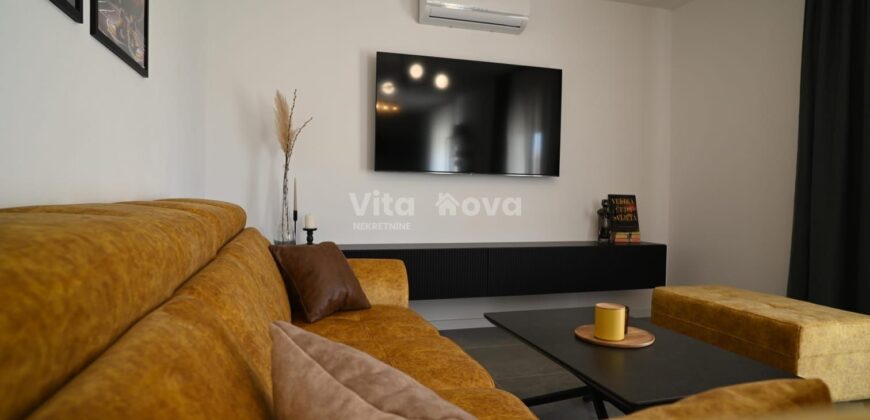 VIR, PRILIKA, NOVOGRADNJA, VILA S BAZENOM!