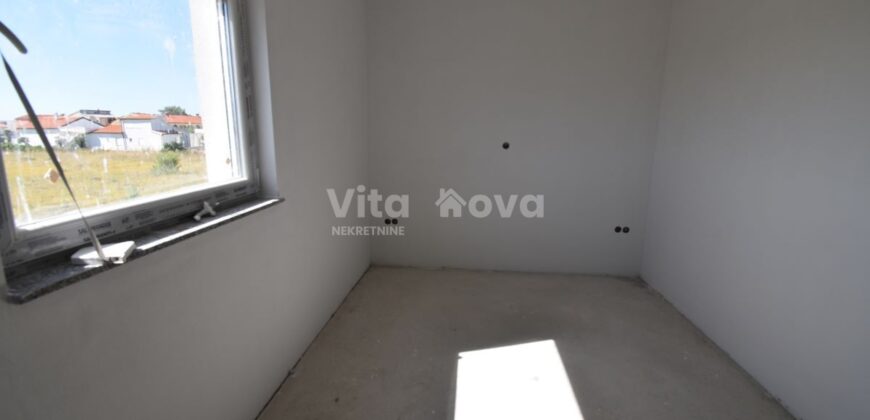 VIR, PRILIKA, NOVOGRADNJA, 2 VILE S BAZENOM!