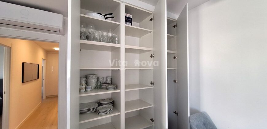 BORIK, NA CIJELU GODINU, NOVOGRADNJA, LIFT, GARAŽA!