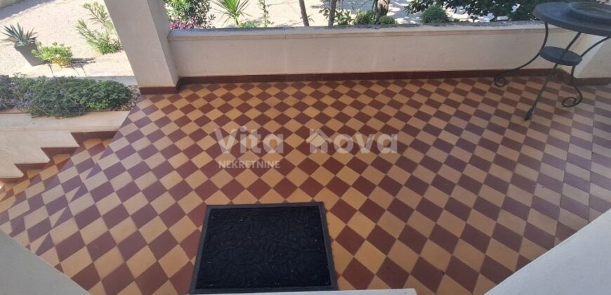 RELJA/JAZINE II, 3 RADNE SOBE, PARKING, ODLIČNA LOKACIJA!