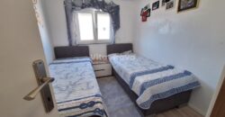 TURANJ, POGLED NA MORE, 50 M OD MORA, NOVOGRADNJA, 2 SP. SOBE!