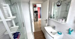 TURANJ, POGLED NA MORE, 50 M OD MORA, NOVOGRADNJA, 2 SP. SOBE!