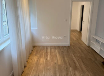 POLUOTOK, NOVOUREĐENO, 48 m2