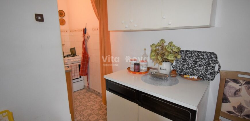 PRILIKA! SABUNIKE, KATNICA, 2 STAMBENE JEDINICE, DUPLEX