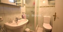 RAŽANAC- UREĐENA KUĆA, GARAŽA, VRT! RIJETKOST NA TRŽIŠTU!