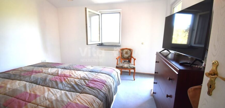 RAŽANAC- UREĐENA KUĆA, GARAŽA, VRT! RIJETKOST NA TRŽIŠTU!