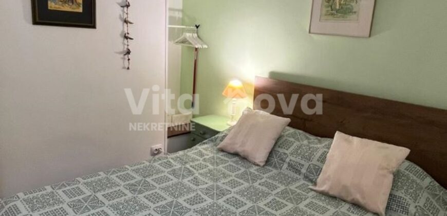 DIKLO, DUGOROČNO! KUĆA + GARAŽA, MIRNI DIO!