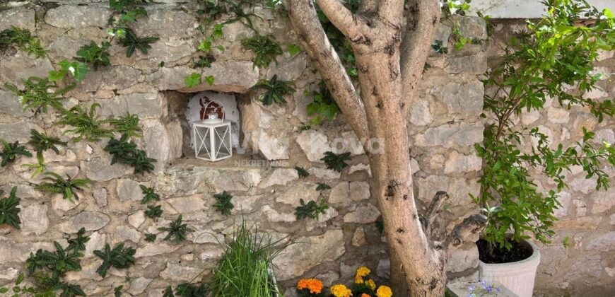 DIKLO, DUGOROČNO! KUĆA + GARAŽA, MIRNI DIO!