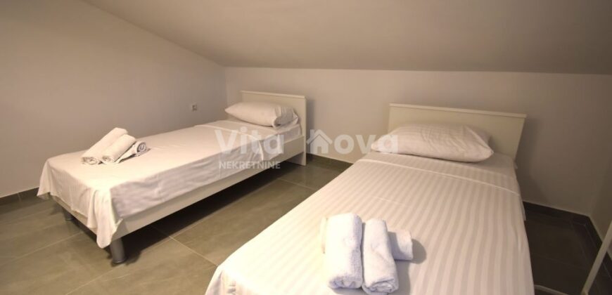 PLOČA- ZA RADNIKE, REŽIJE U CIJENI, NOVO UREĐENO! ZA 4 OSOBE