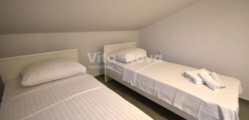 PLOČA- ZA RADNIKE, REŽIJE U CIJENI, NOVO UREĐENO! ZA 4 OSOBE