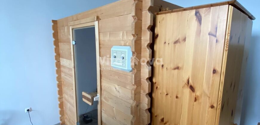 SMILJEVAC- SAMOSTOJEĆA, PRILIKA!