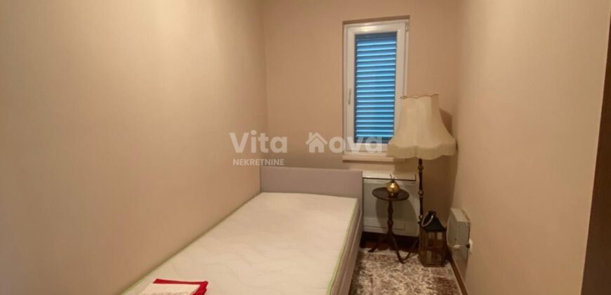 SMILJEVAC- SAMOSTOJEĆA, PRILIKA!