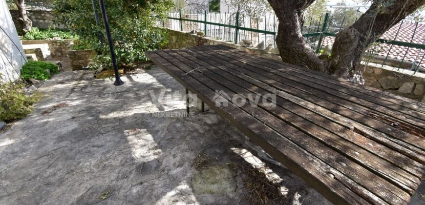 POSEDARJE, SNIŽENO!, POGLED NA MORE!