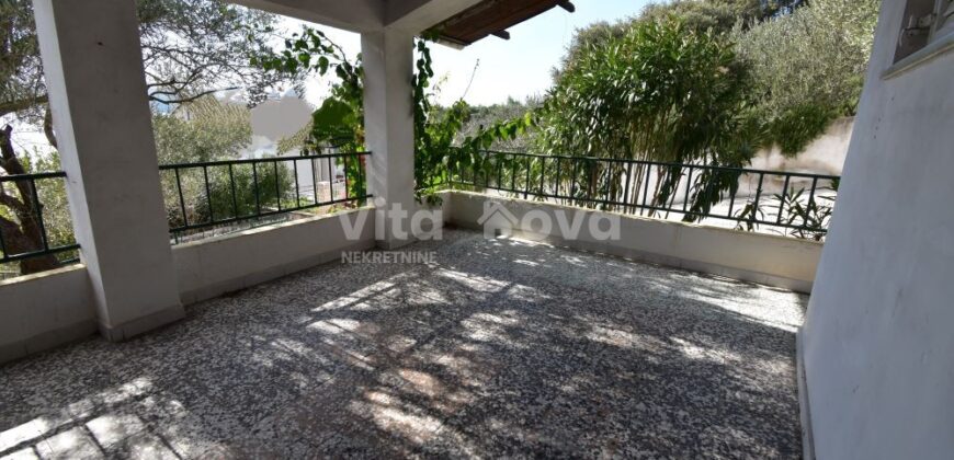 POSEDARJE, SNIŽENO!, POGLED NA MORE!