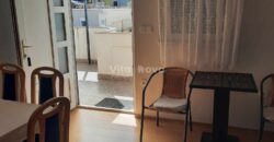 GORNJI KARIN, SNIŽENO! KUĆA S TRI STAMBENE JEDINICE, 180 m OD MORA