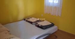 GORNJI KARIN, SNIŽENO! KUĆA S TRI STAMBENE JEDINICE, 180 m OD MORA