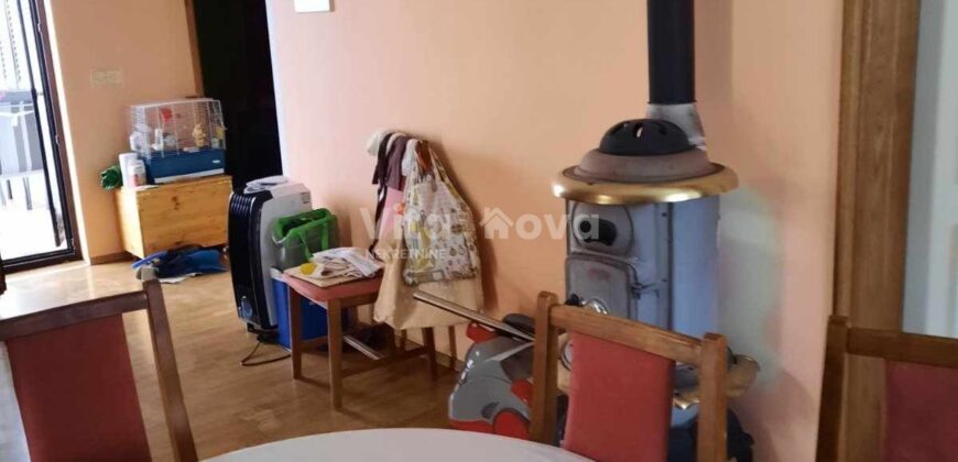 GORNJI KARIN, SNIŽENO! KUĆA S TRI STAMBENE JEDINICE, 180 m OD MORA