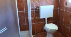 GORNJI KARIN, SNIŽENO! KUĆA S TRI STAMBENE JEDINICE, 180 m OD MORA