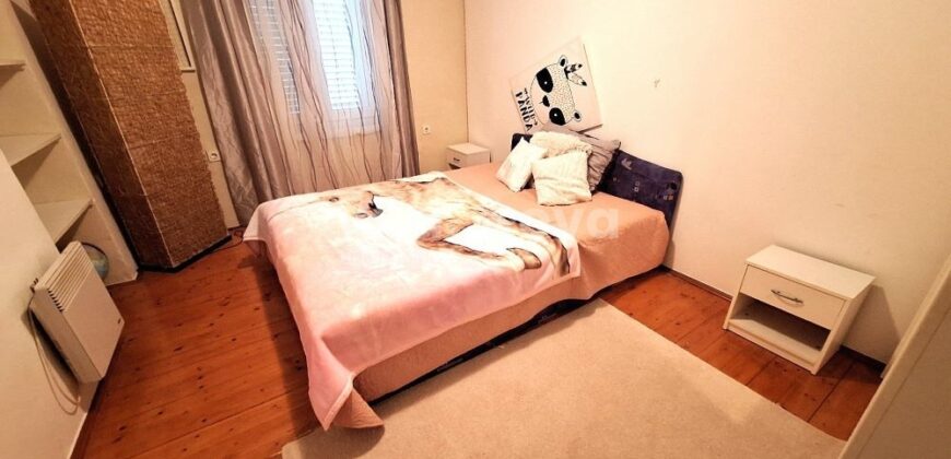 POLUOTOK, 85 m2, 3-SOBAN, PRILIKA!