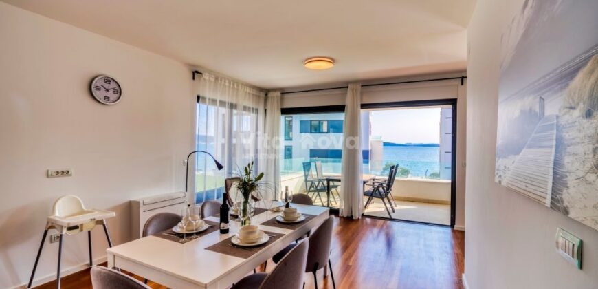 SUKOŠAN, 2-SOBAN, DO 01.06., MOŽE I NA KRAĆE