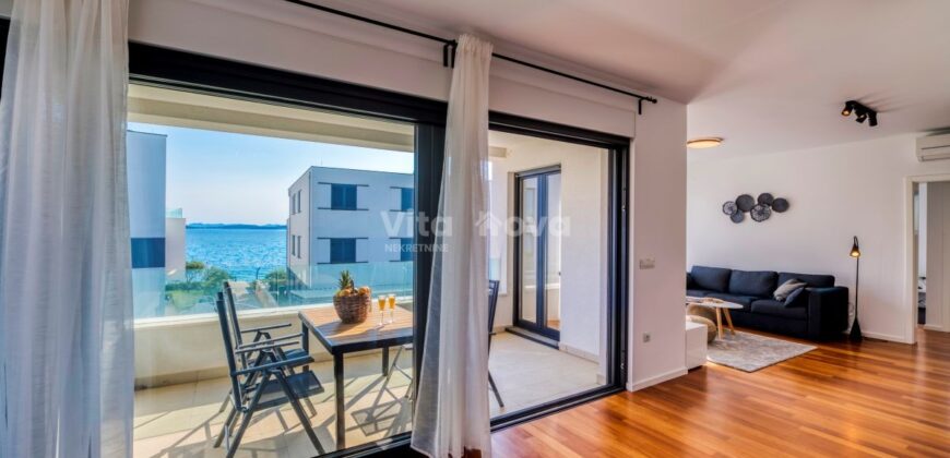 SUKOŠAN, 2-SOBAN, DO 01.06., MOŽE I NA KRAĆE