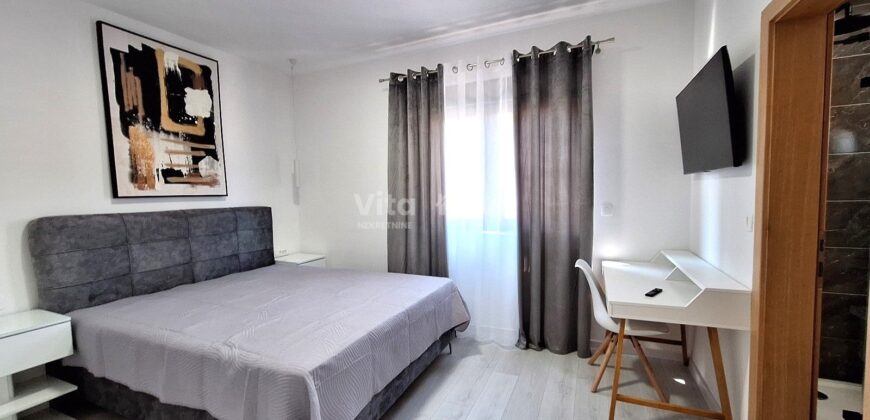 VIR, NOVOGRADNJA, BAZEN, KOMPLETNO OPREMLJENA!