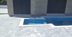 VIR, NOVOGRADNJA, BAZEN, KOMPLETNO OPREMLJENA!