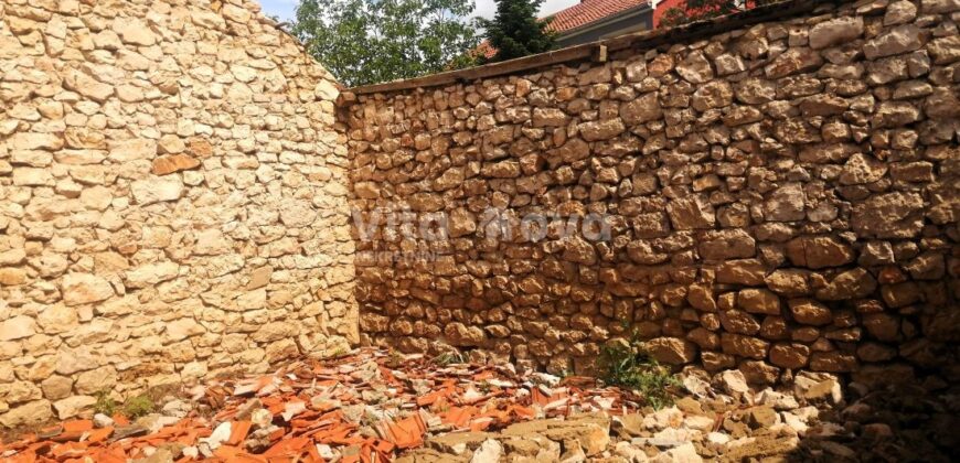 RAŠTANE GORNJE, STARINA NA ZEMLJIŠTU OD 1600 m2