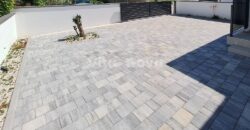 VIR, NOVOGRADNJA, 2 SP. SOBE, DVORIŠTE, MIRNI DIO!