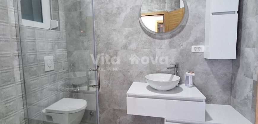 VIR, NOVOGRADNJA, 2 SP. SOBE, DVORIŠTE, MIRNI DIO!