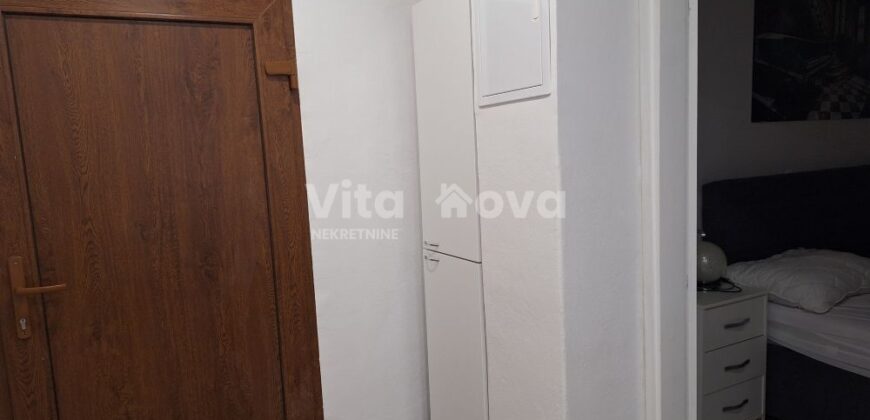 NIN- CENTAR, OD 01.10., DUGOROČNO,JEDNOSOBAN