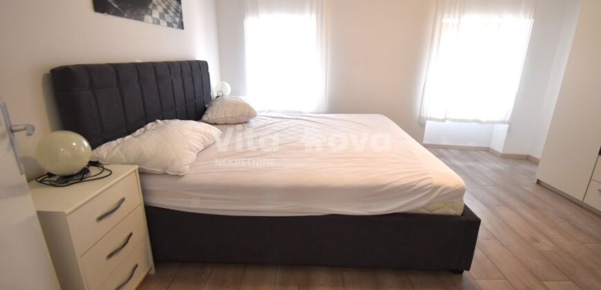 NIN- CENTAR, OD 01.10., DUGOROČNO,JEDNOSOBAN