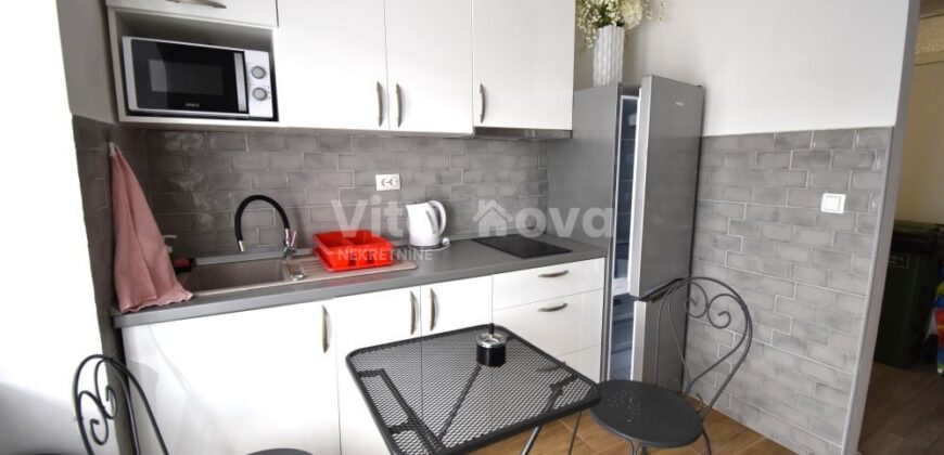 NIN- CENTAR, OD 01.10., DUGOROČNO,JEDNOSOBAN