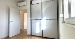 BORIK/ MOCIRE-SNIŽENO! 3-SOBAN, VRHUNSKA LOKACIJA!