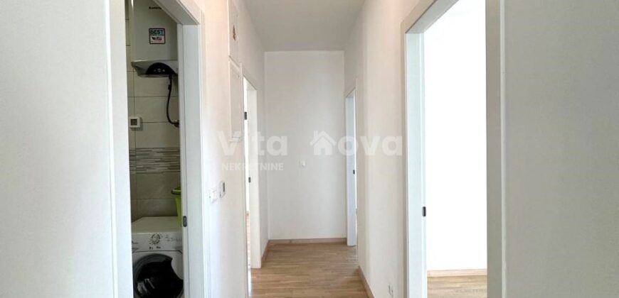 BORIK/ MOCIRE-SNIŽENO! 3-SOBAN, VRHUNSKA LOKACIJA!