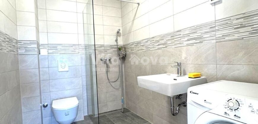 BORIK/ MOCIRE-SNIŽENO! 3-SOBAN, VRHUNSKA LOKACIJA!