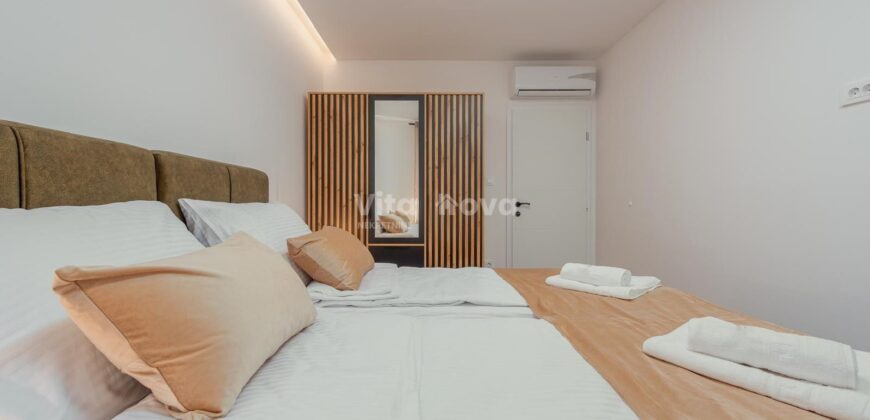 BORIK, OD 01.09.2025., 2-SOBAN, DUGOROČNO!