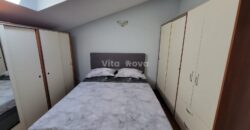 BLUE GARDEN, 2-SOBAN, POGLED NA MORE!