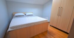 BLUE GARDEN, 2-SOBAN, POGLED NA MORE!