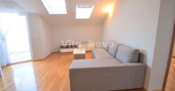 BLUE GARDEN, 2-SOBAN, POGLED NA MORE!