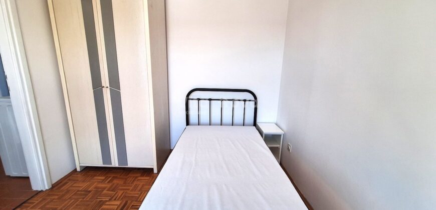 VRULJICA/BRODARICA, 2-SOBAN, ZA STUDENTE, DUGOROČNO