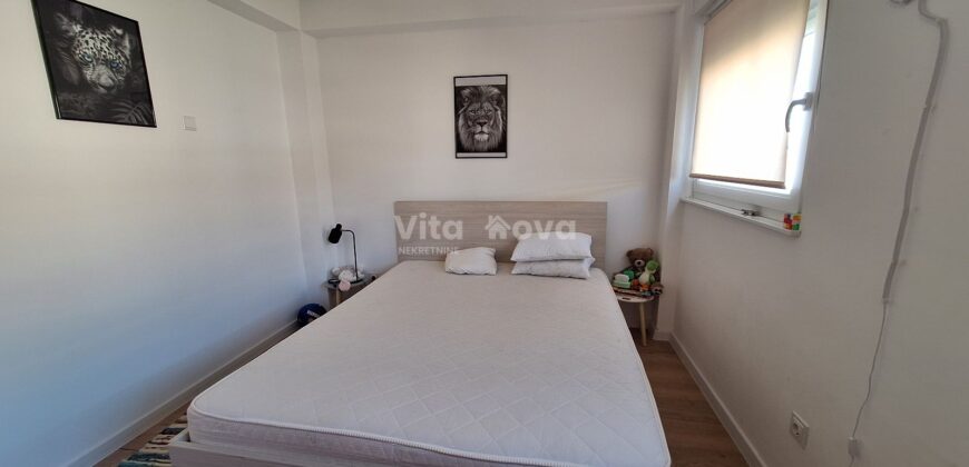 BILI BRIG, REŽIJE U CIJENI, 3-SOBAN, POGLED NA MORE, DUGOROČNO