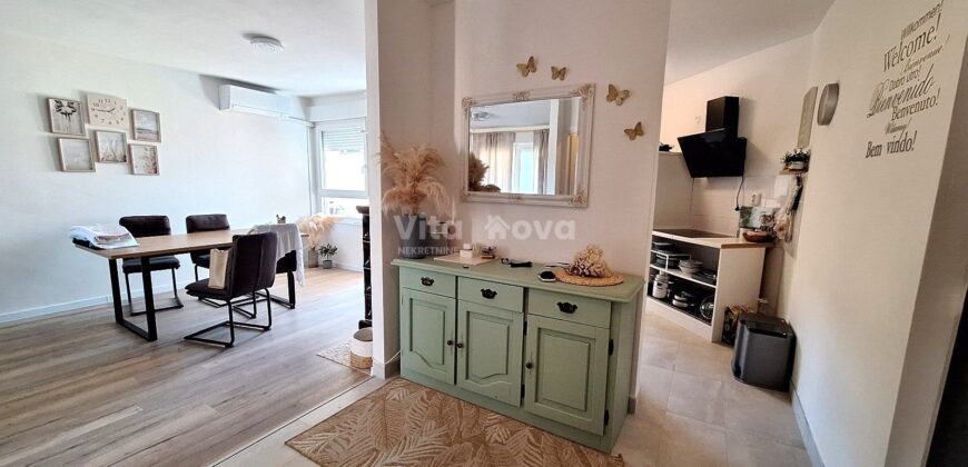 BILI BRIG, REŽIJE U CIJENI, 3-SOBAN, POGLED NA MORE, DUGOROČNO