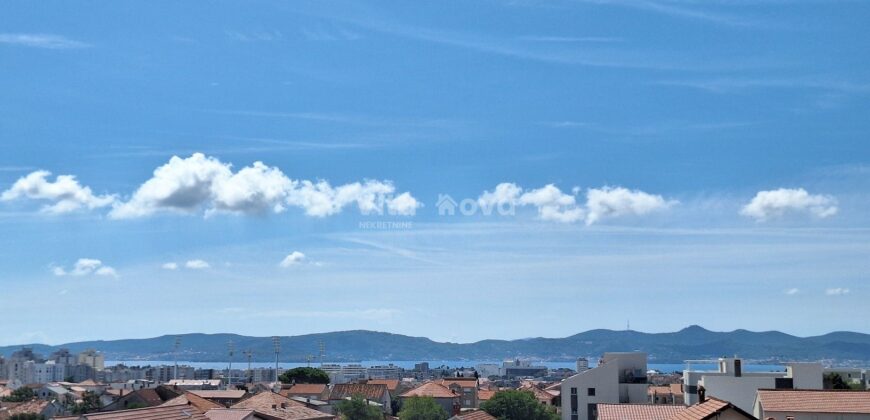 BILI BRIG, REŽIJE U CIJENI, 3-SOBAN, POGLED NA MORE, DUGOROČNO