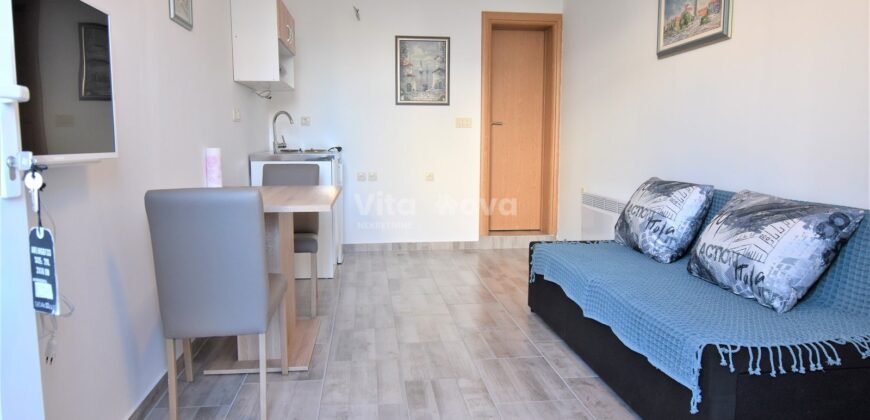 N. BOKANJAC- GARSONIJERA NA DULJI PERIOD